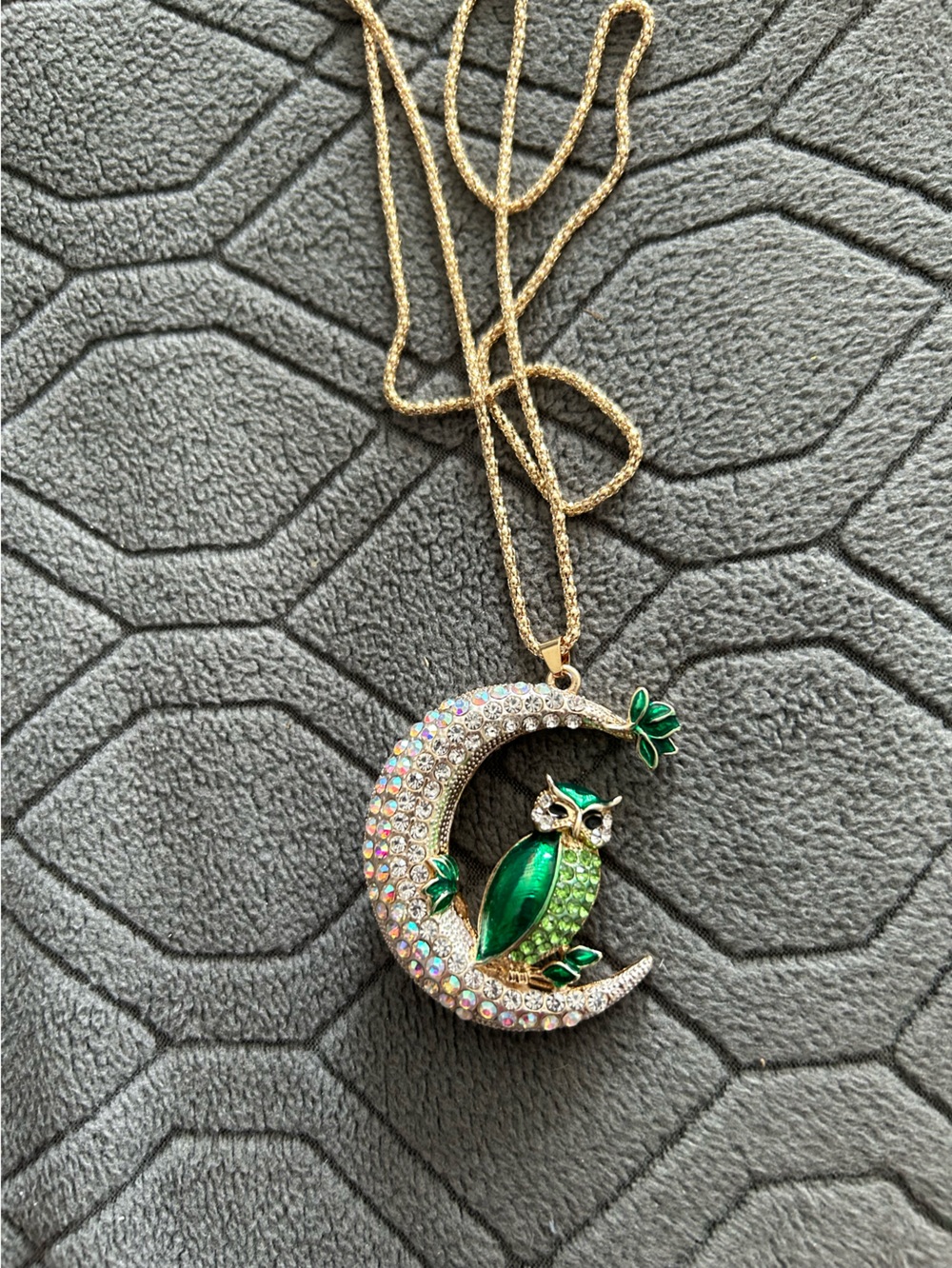 Green Crystal Owl On The Moon Pendant Necklace - Women's Jewelry 20 - Picture 2 of 4